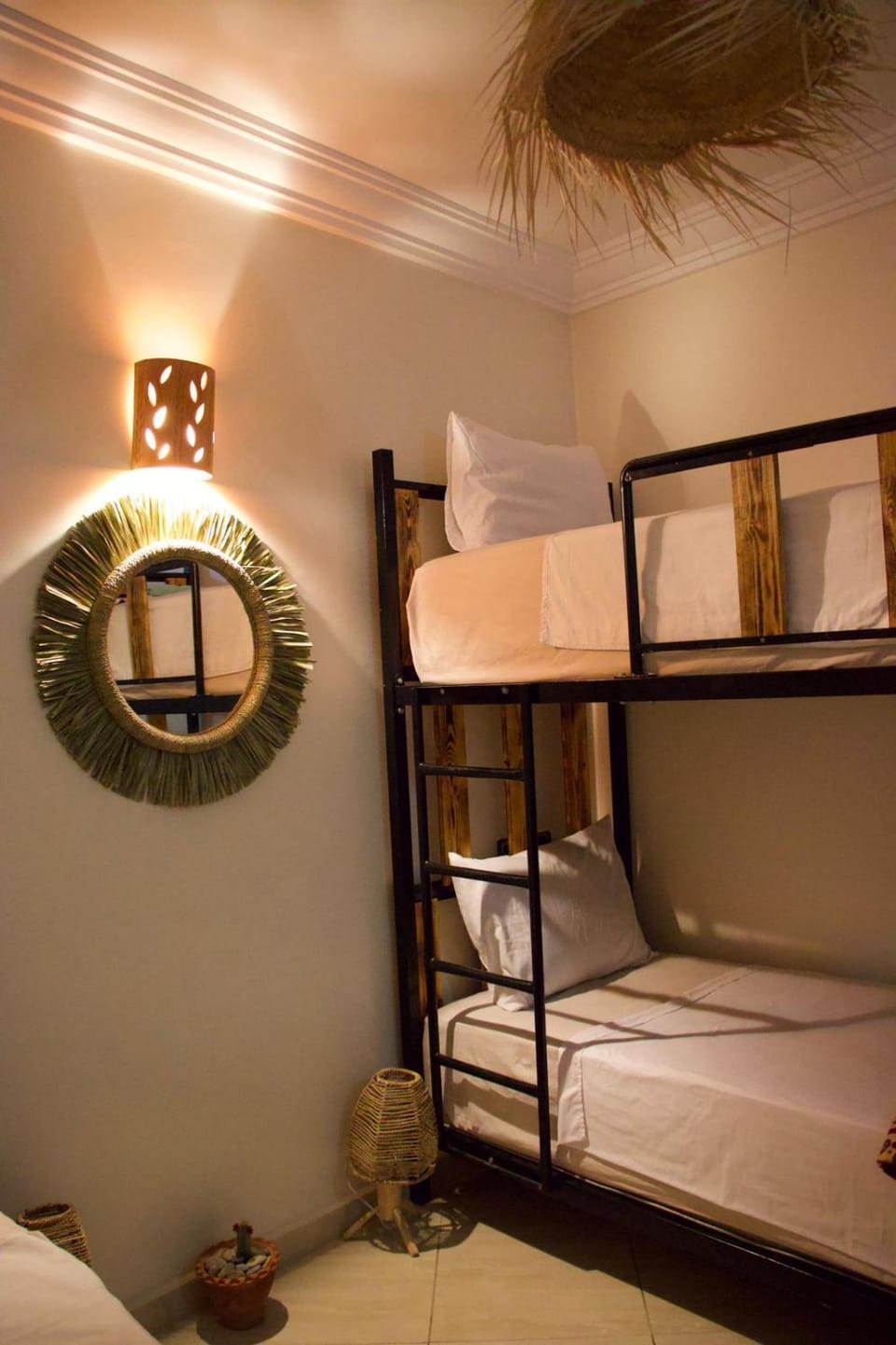 Bed, Bedroom, bunk bed