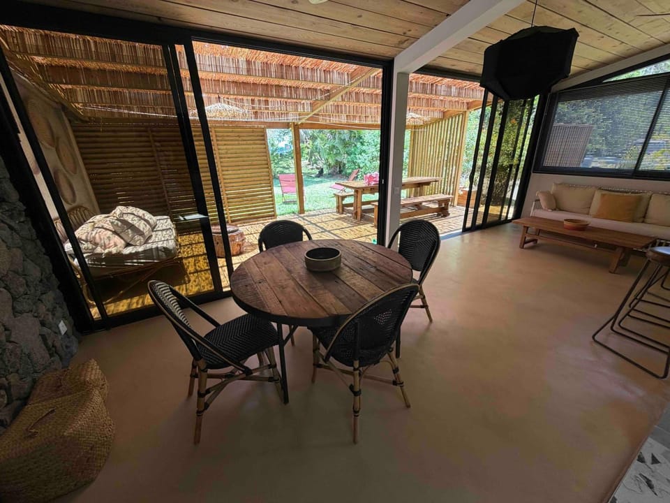 Villa GEORGETTE - Saint Gilles 50 M du lagon Villa in Saint-Paul