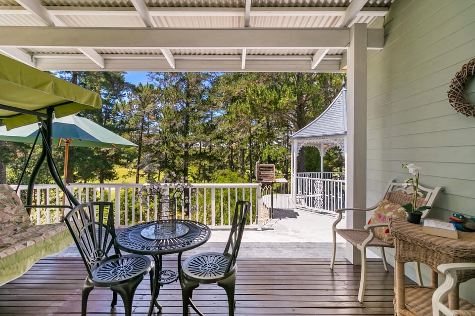 Patio, Spring, Day, Seating area, Garden view