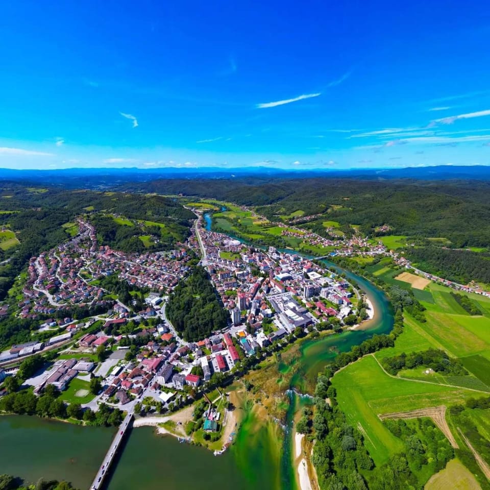 Nearby landmark, Natural landscape, Bird's eye view, City view, River view