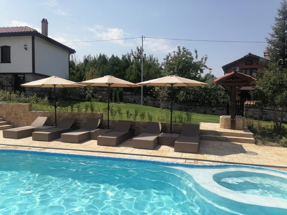 Patio, Swimming pool