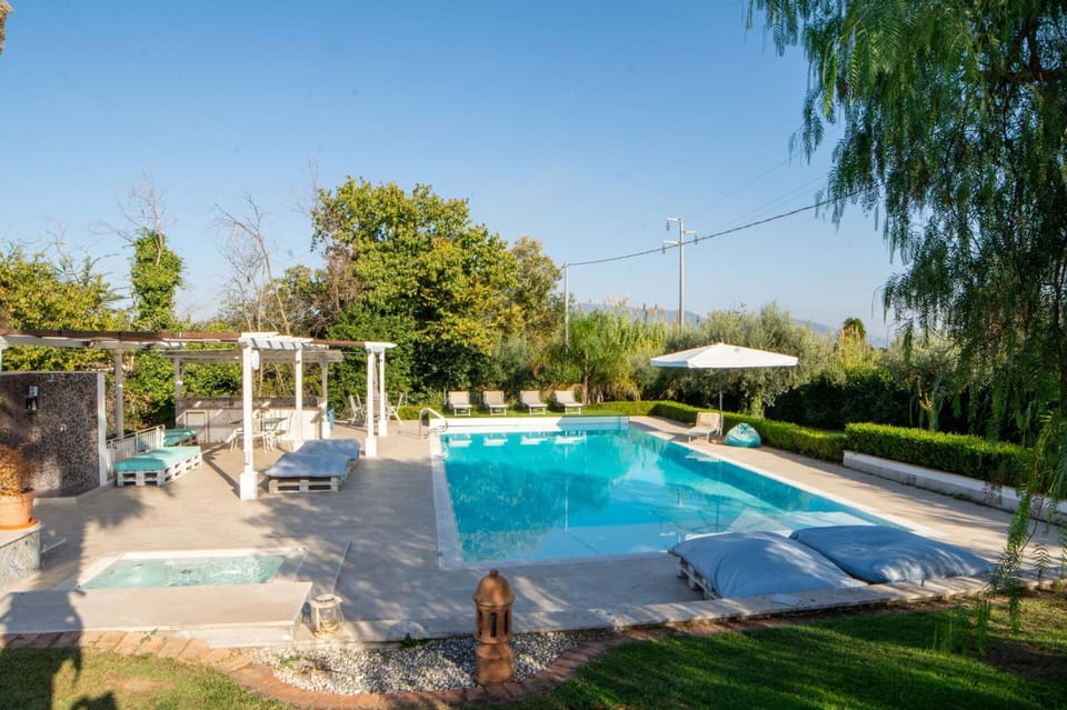 Hot Tub, Garden view, Pool view, Swimming pool, sunbed