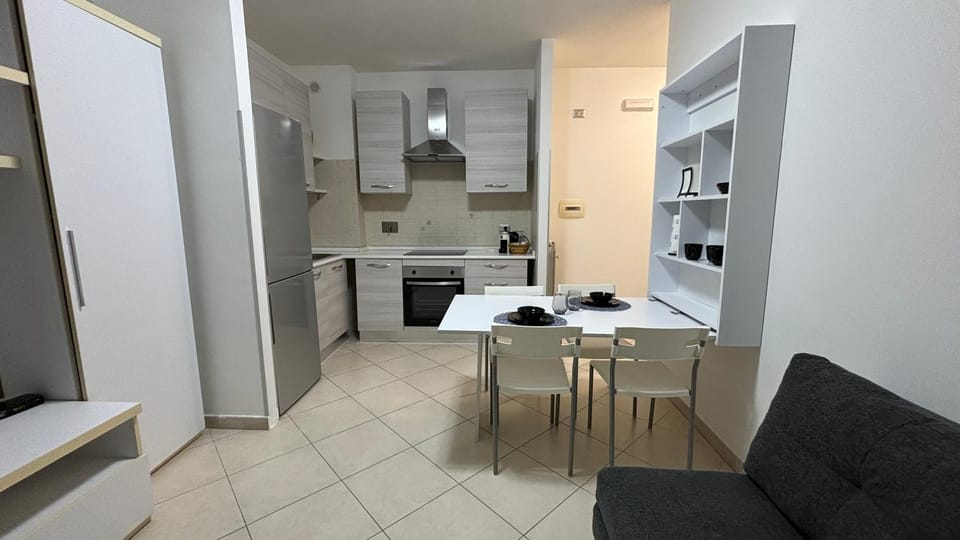 Kitchen or kitchenette, Dining area, pet friendly, stove