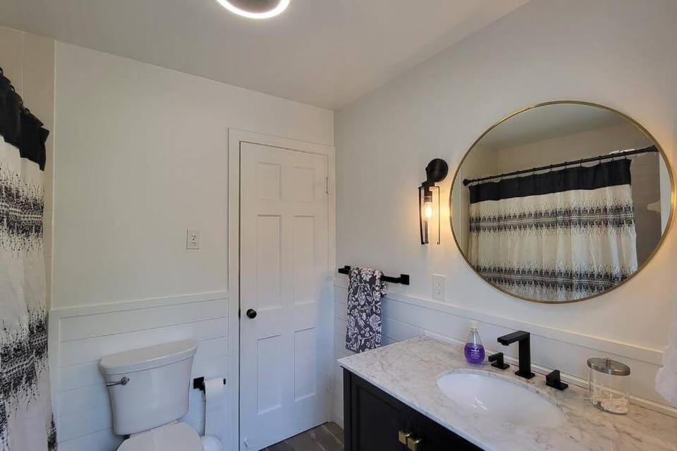 Cute 3 b 1 b Family home in Cle House in Lyndhurst