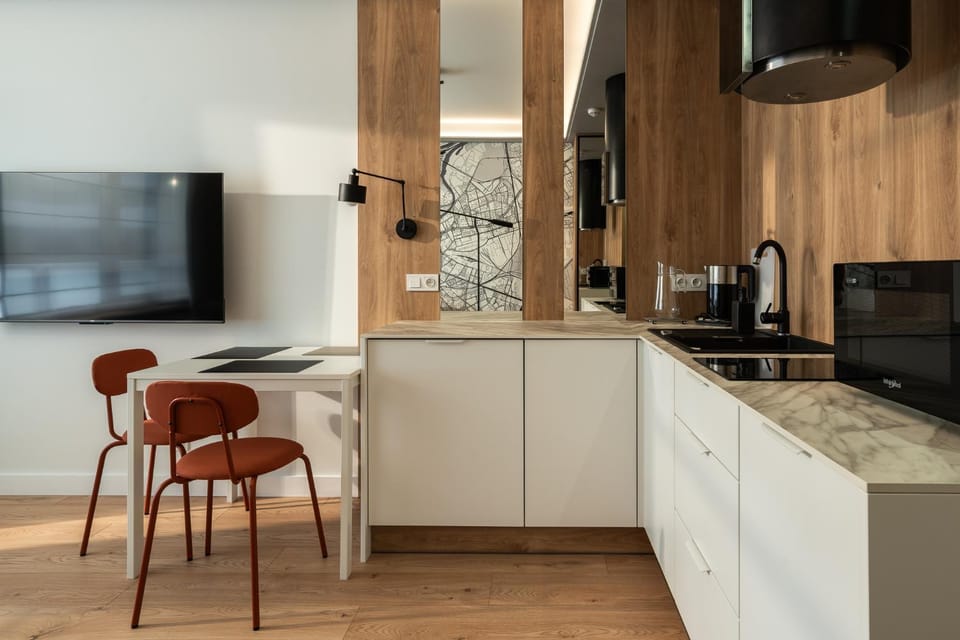 Kitchen or kitchenette, stove