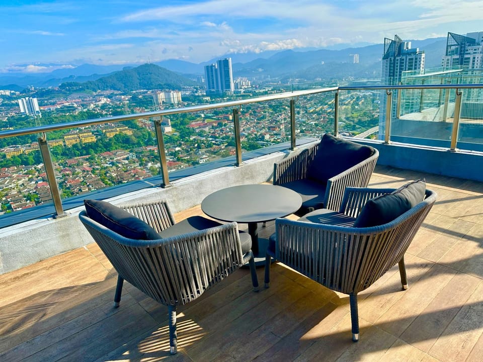 Property building, Balcony/Terrace