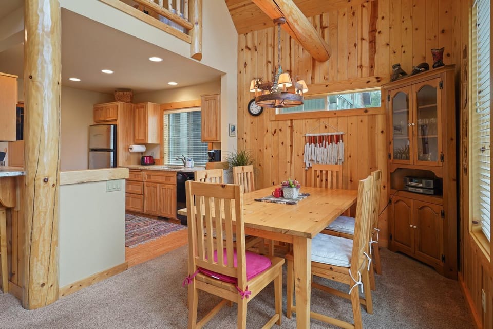 Deer Park Cabin home Cabin in Oregon