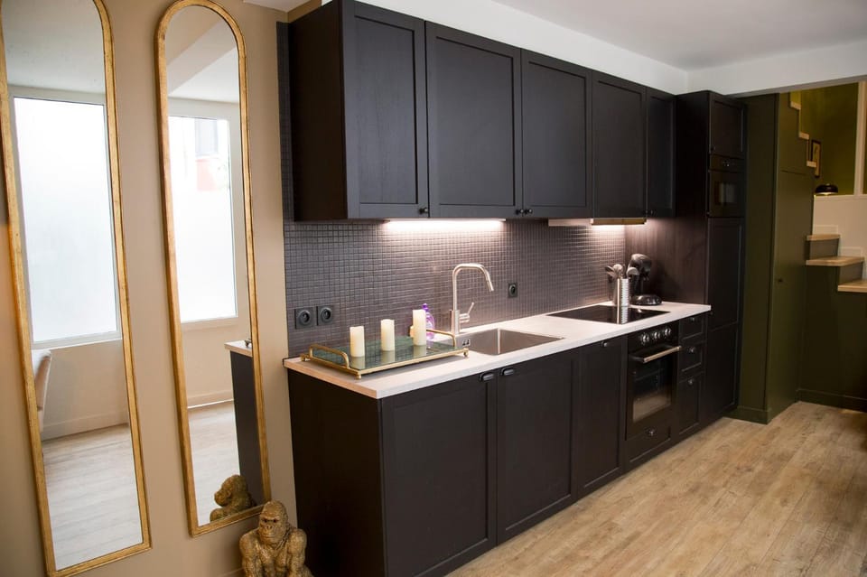 Kitchen or kitchenette, pet friendly, stove