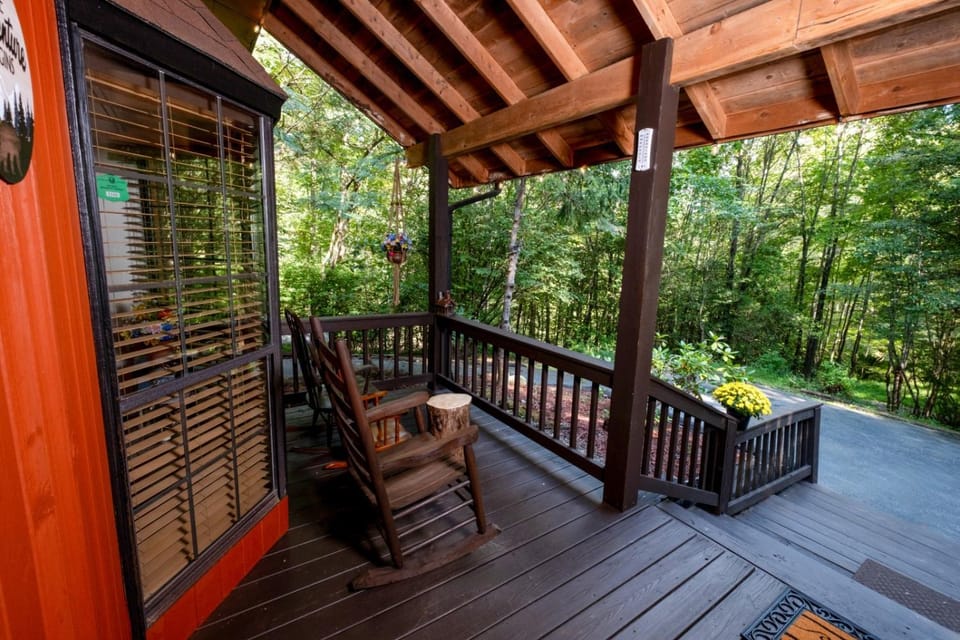 Adventure Lodge Villa in Gatlinburg
