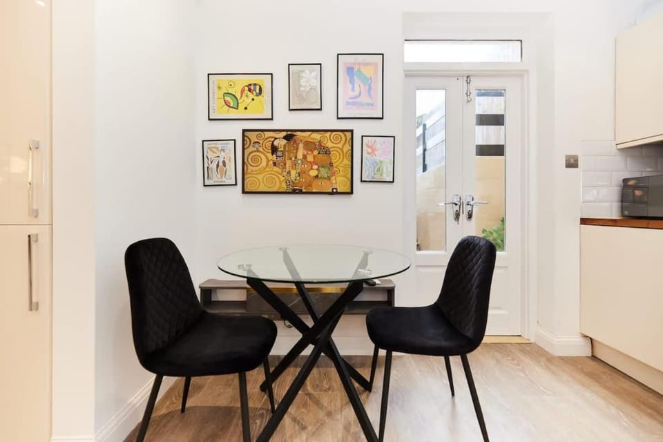 The Bermondsey Place - Cozy 2BDR Flat Apartment in London Borough of Southwark