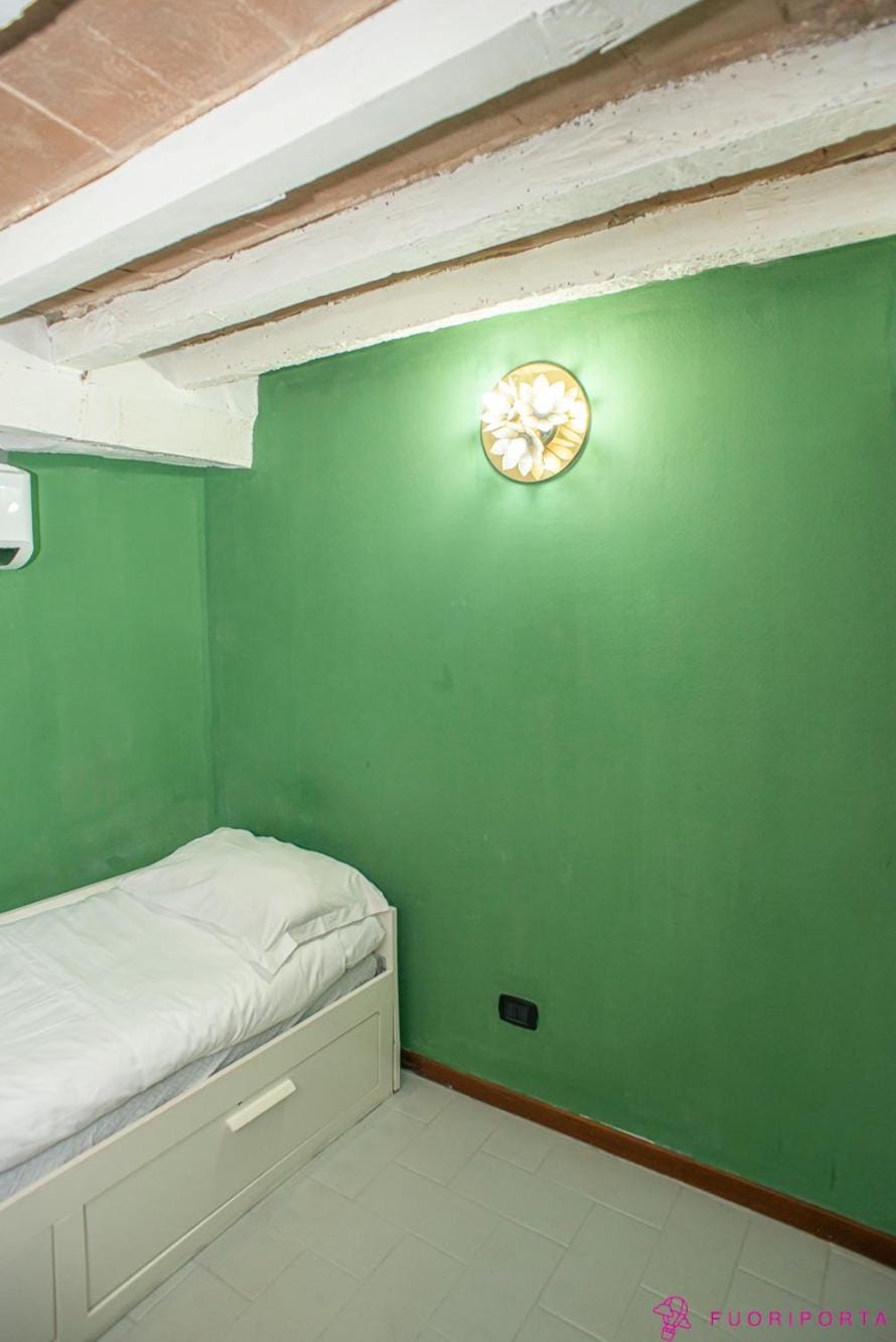 FuoriPorta Affitti Brevi - Monolocale Emanuele 5 Apartment in Parma