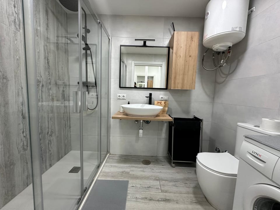 Shower, Bathroom, washing machine