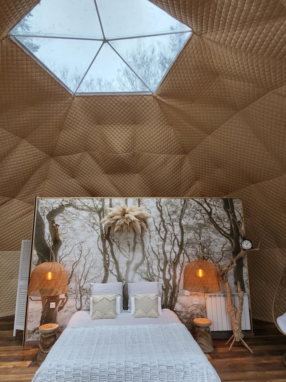 le cocon d'amour " Dôme avec jaccuzi privé " Nature lodge in Normandy