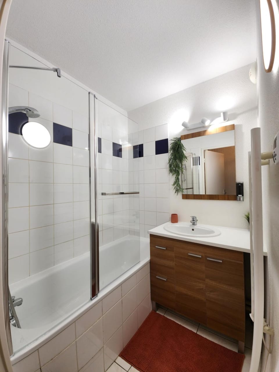 Shower, Bathroom, Bath