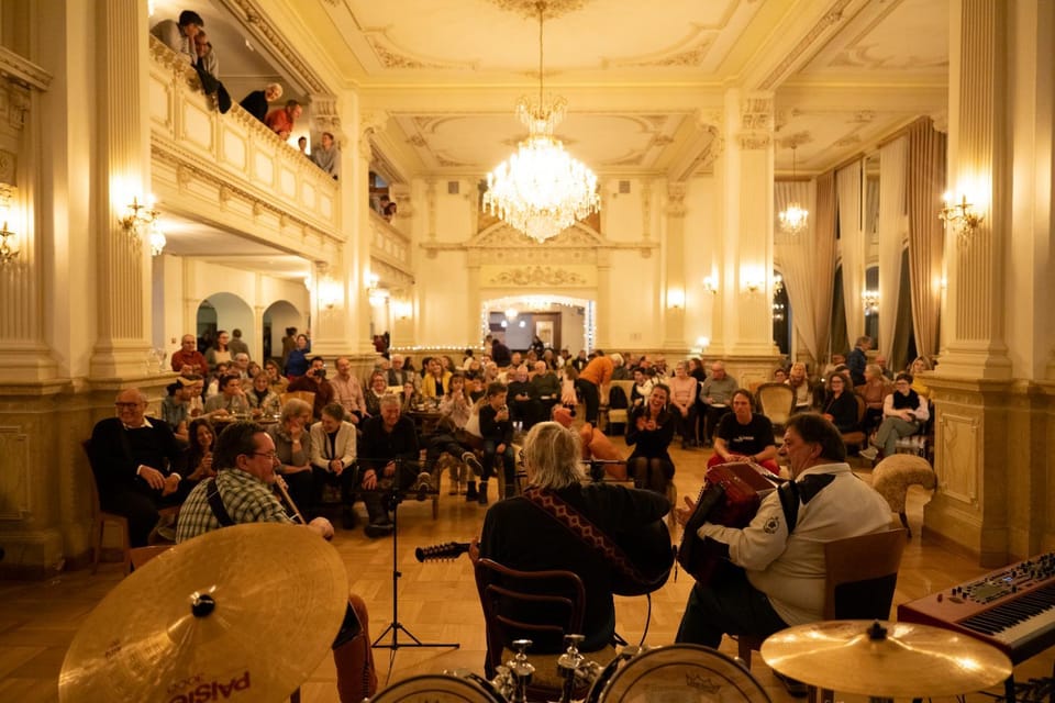 Activities, Lobby or reception