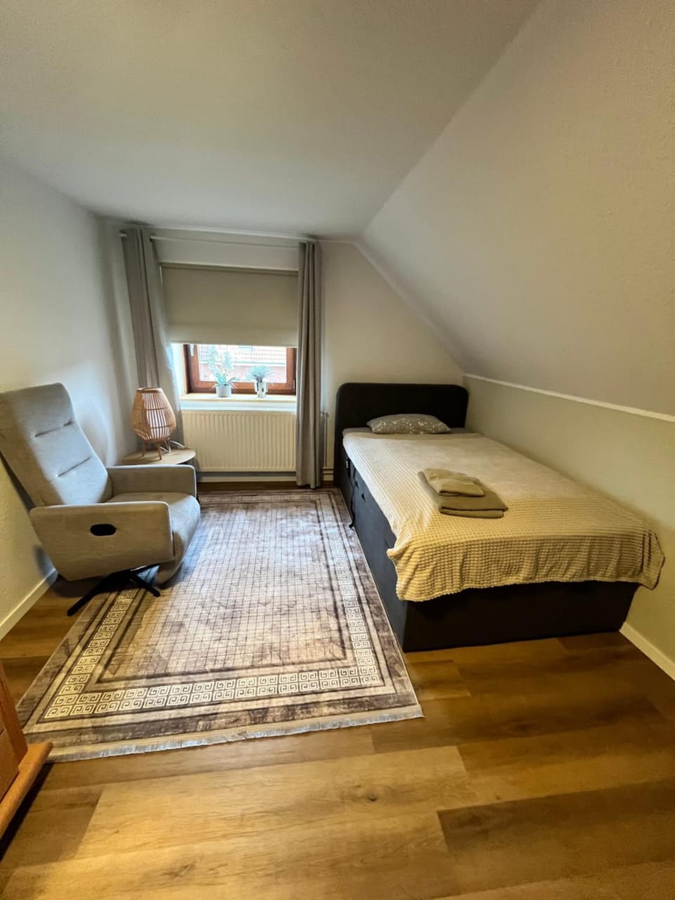 Suite 4 SZ-Lichtenberg Apartment in Lower Saxony, Germany