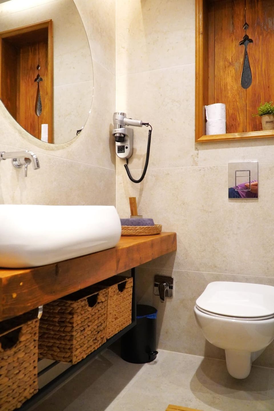 Toilet, Bathroom