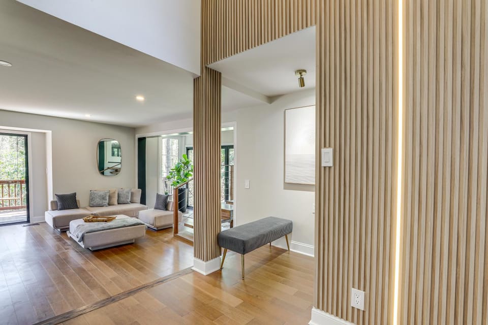 Mid-Century Modern Luxe Retreat w/ Hot Tub & Decks House in Sandy Springs