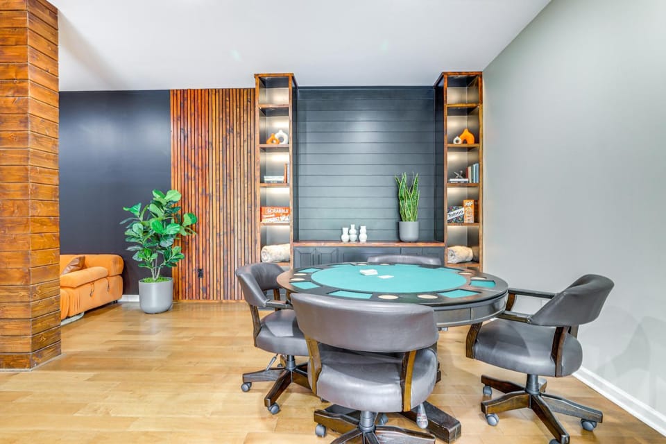 Mid-Century Modern Luxe Retreat w/ Hot Tub & Decks House in Sandy Springs