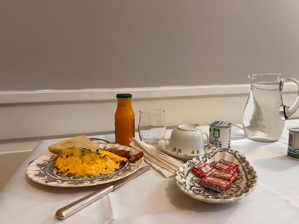 American breakfast