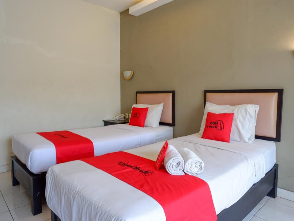 RedDoorz Jalan Sriwijaya near Polda Jateng Hotel in Indonesia