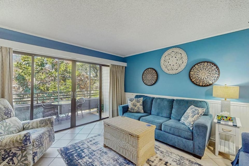 Playa Flor de Cana House in Briarcliffe Acres