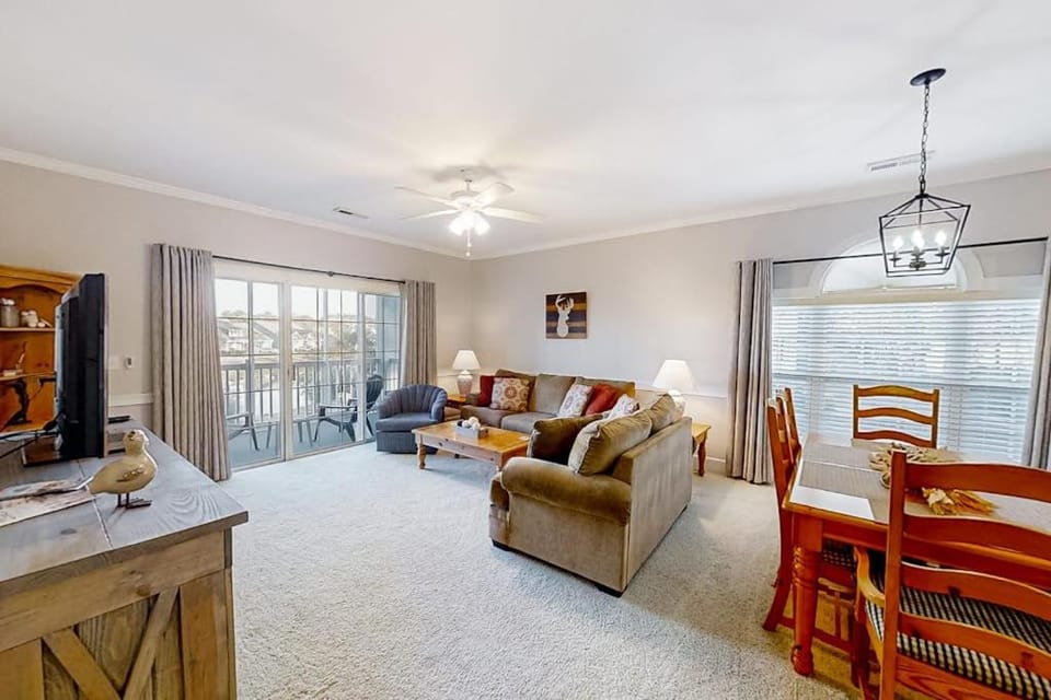Cypress Bay 14-204 Apartment in Little River