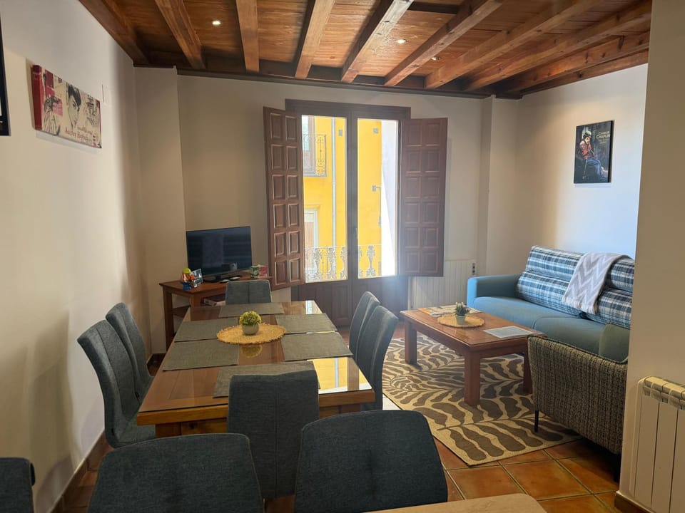 Rascacielos San Martín Apartment in Cuenca