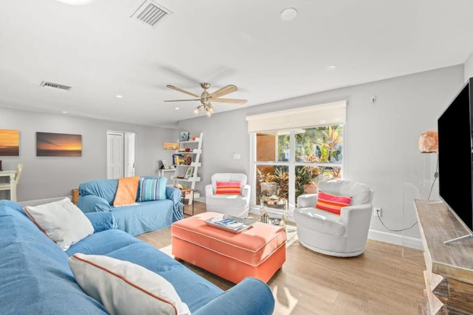 Peace & Sunshine House in Marco Island