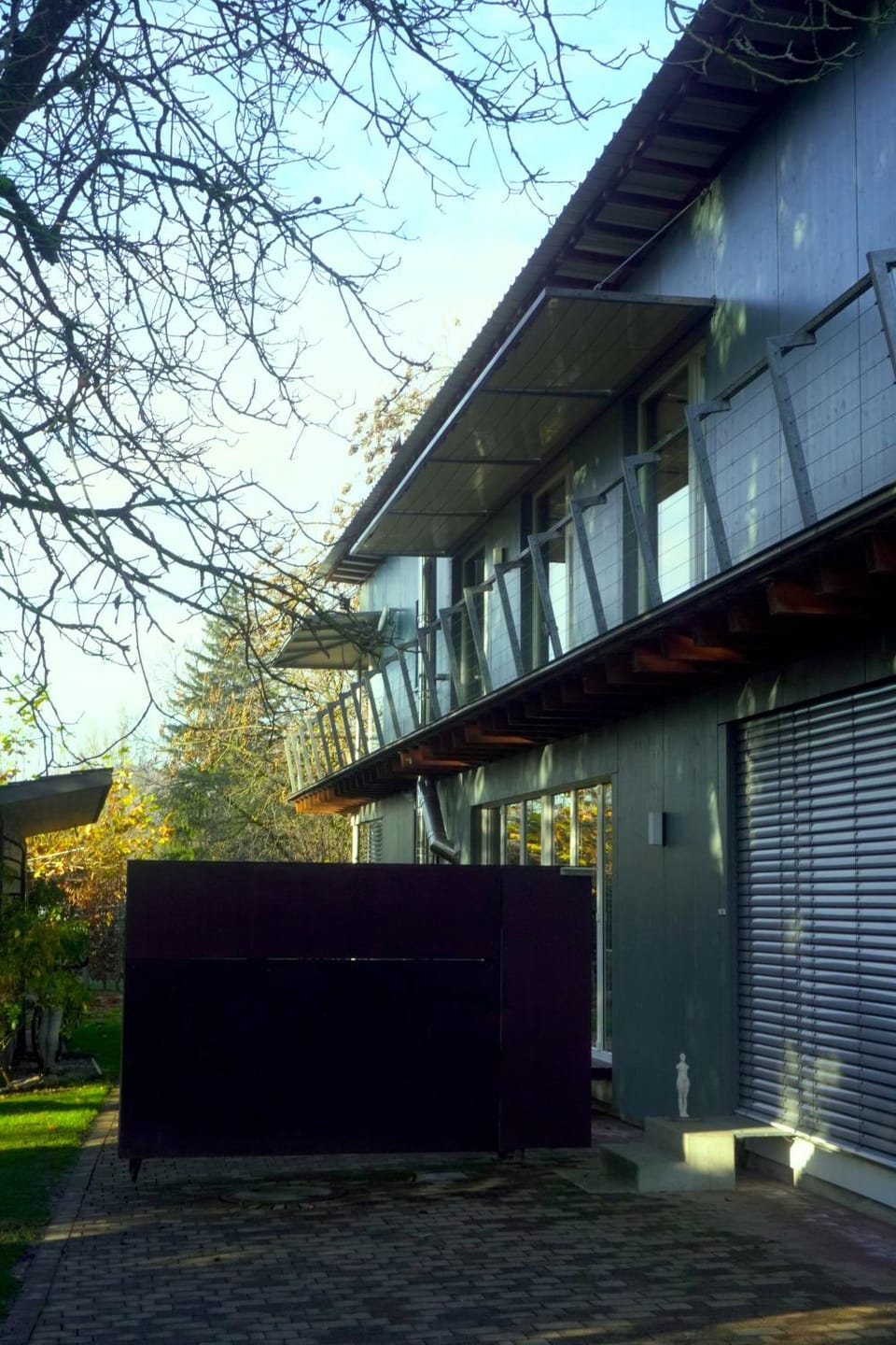 Property building, Day