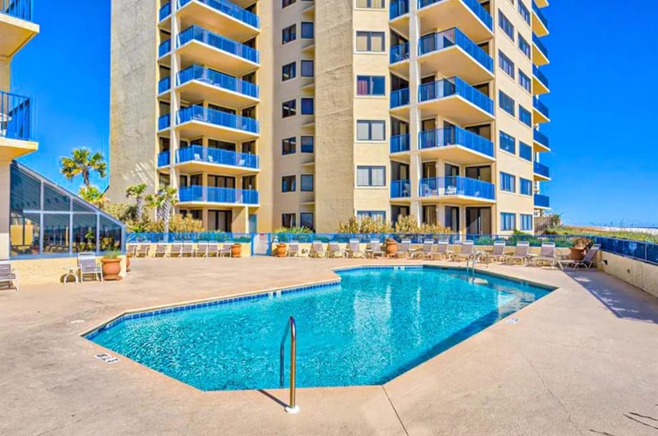Four Seasons Unit 403E House in Orange Beach