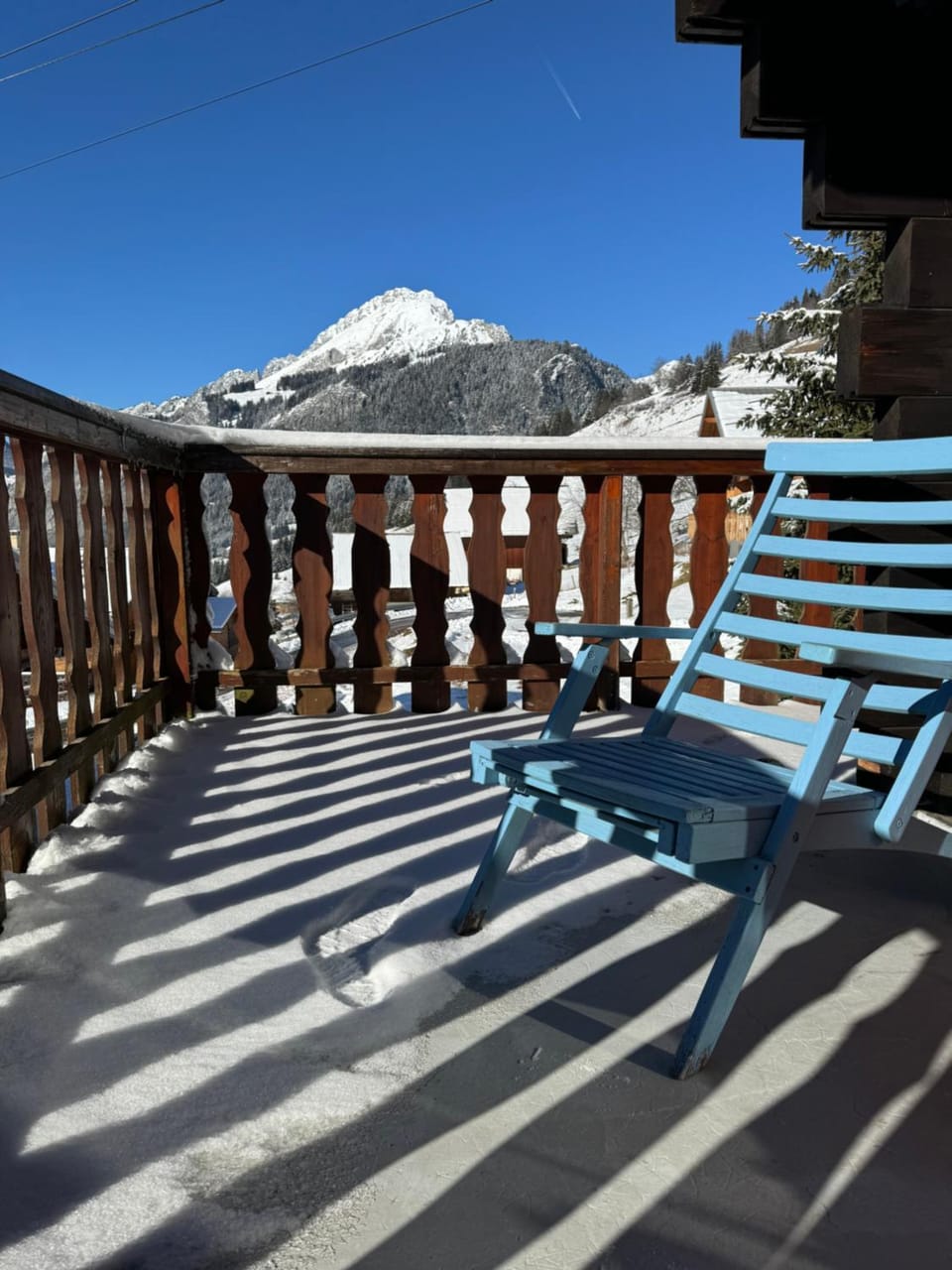 Day, Natural landscape, View (from property/room), Balcony/Terrace, Mountain view