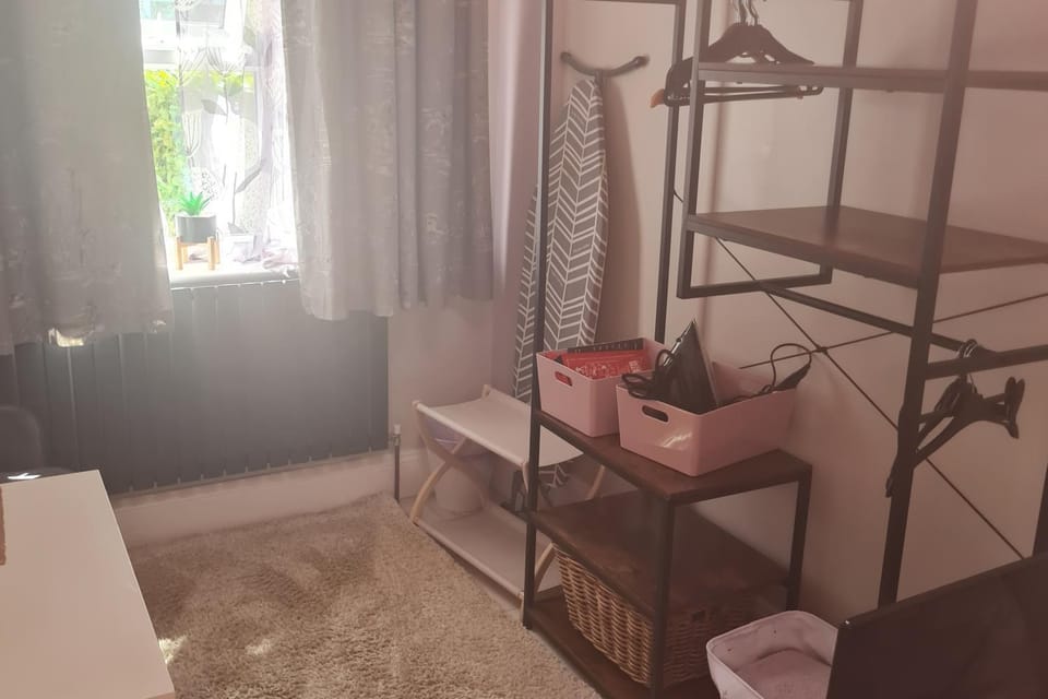 1 bed annexe 3 mins walk to Harlow Mill Station Apartment in Harlow