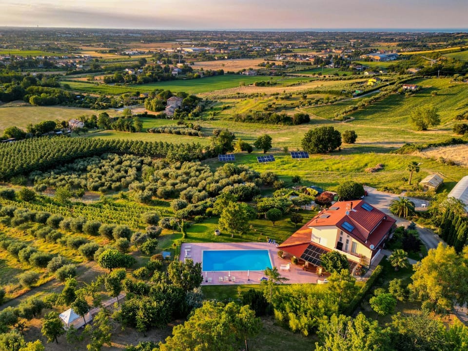 Property building, Swimming pool