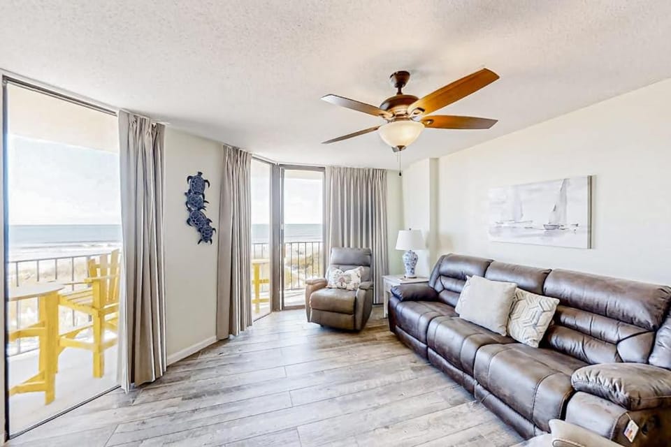 The Summit 2-A Apartment in North Myrtle Beach