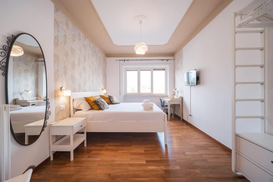 St. Peter Twilight BuddyRent Apartment in Rome