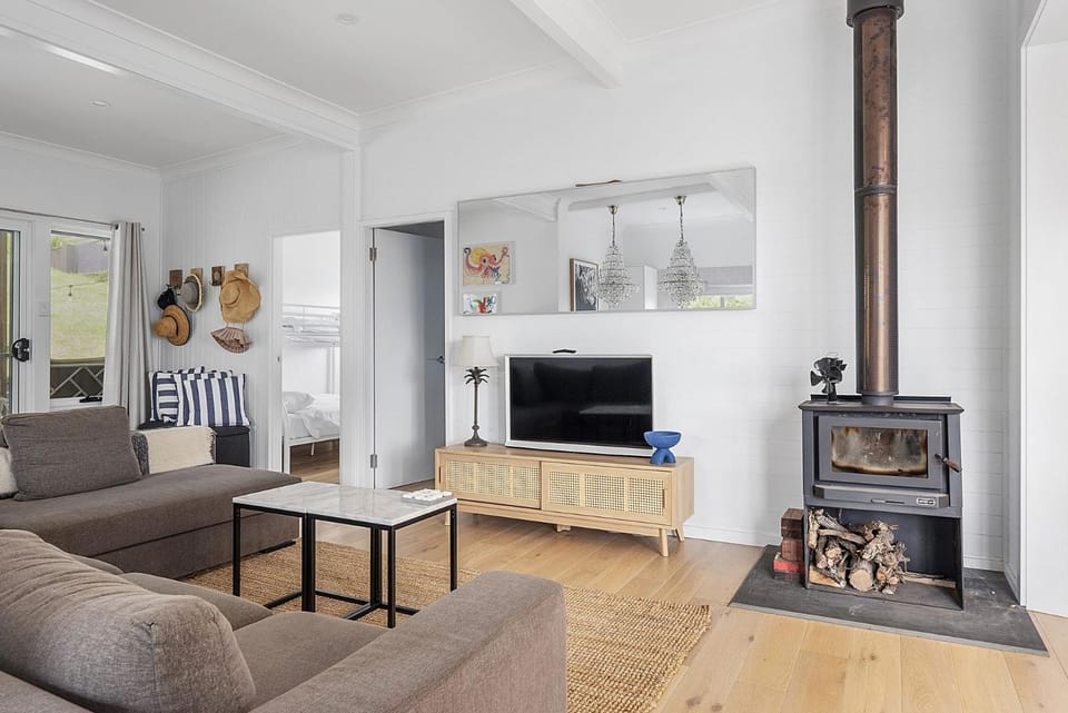 Sailor's Cottage, Hyams Beach House in Vincentia