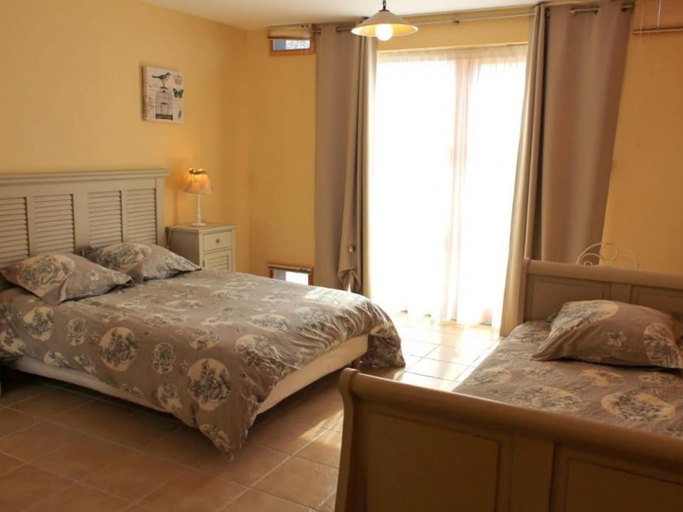 Éco-gîte familial avec jardin, proche sentier randonnée - FR-1-489-484 House in Auvergne-Rhône-Alpes