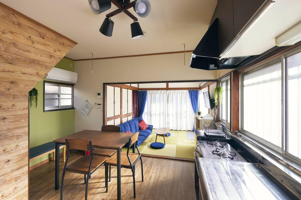 Living room, Diving
