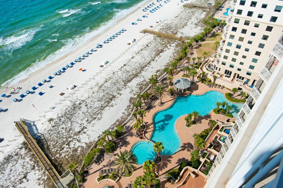 PRIVATE BEACH FRONT LUXURY CONDO, AMAZING VIEWS, INDiGO E, 5-STAR, 2 BALCONIES , PREFERRED PARTNER PRG Apartment in Perdido Key