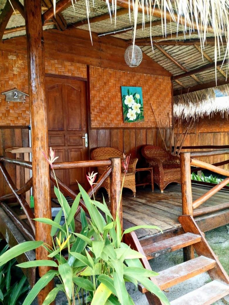 Bintan Brzee Beach in Bintan Island - Bungalow 1 Nature lodge in Teluk Sebong
