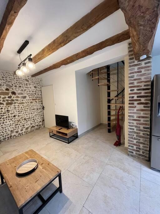 Duplex belle pierre Apartment in Bourgogne-Franche-Comté