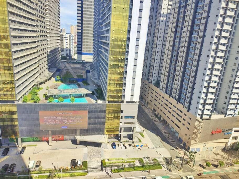 Modern style Condo with Unli Wifi and Netflix Apartment in Mandaluyong