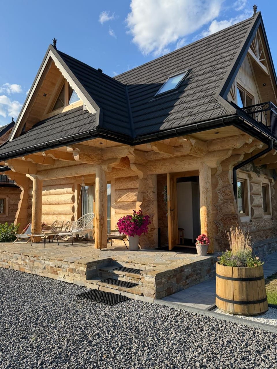 Property building, Day