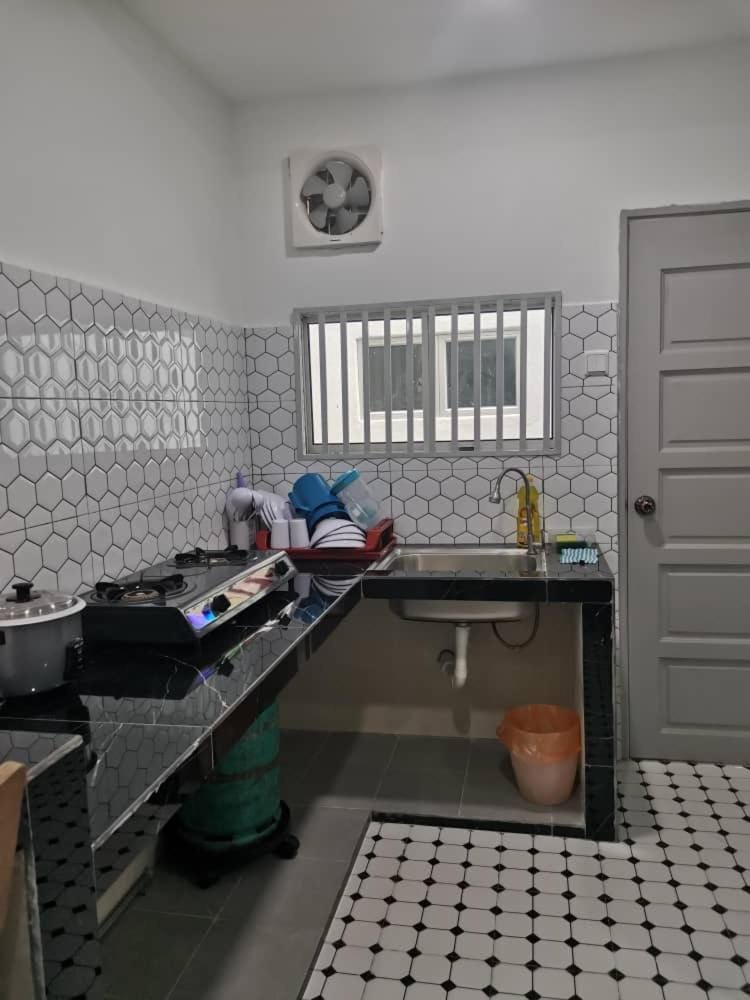 D'Parking Homestay Klia Sepang Budget Murah Vacation rental in Selangor, Malaysia