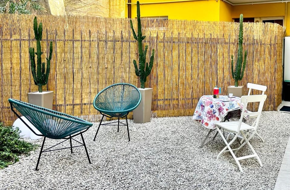 Hostdomus - Garden Suite Apartment in Finale Ligure