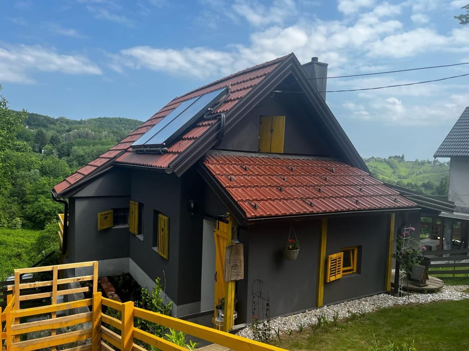 Natrural Budinjak, Zumberak Country House in Slovenia