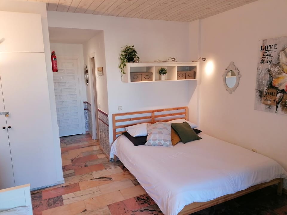 Estudio terraza vista mar parking gratuito piscinas Apartment in Benalmadena