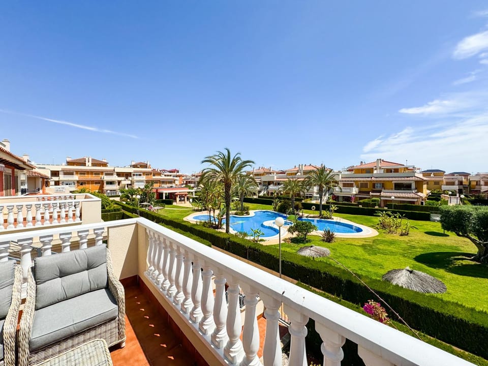 Pool view