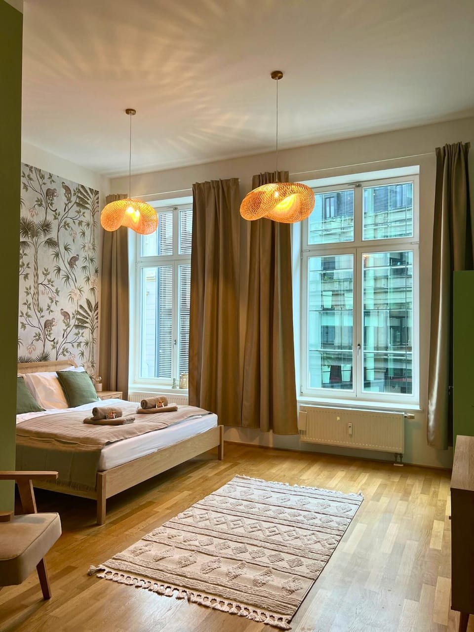 Bed, Living room, Seating area, Bedroom